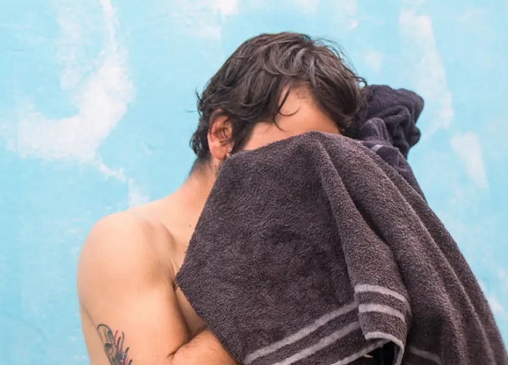 چطور بدون عطر زدن همیشه خوشبو باشیم؟