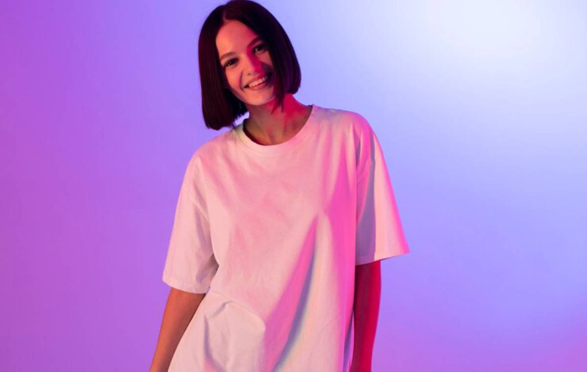 ۱۸ پیشنهاد خفن برای استایل با تی‌شرت اورسایز