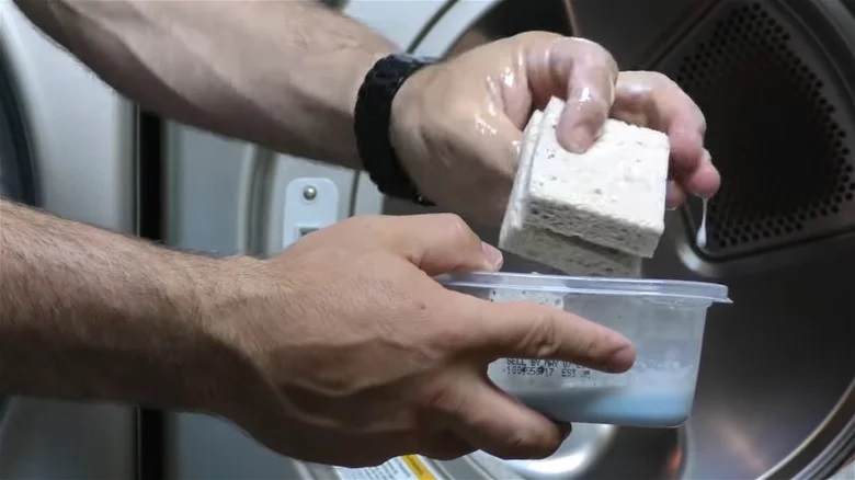 با این 13 ترفند خلاقانه با اسفنج قدیمی معجزه کن