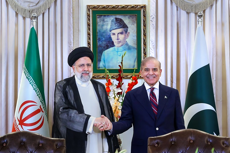 بیانیه مشترک تهران و اسلام‌آباد؛ مرز مشترک ۲ کشور باید «مرز صلح و دوستی» باشد