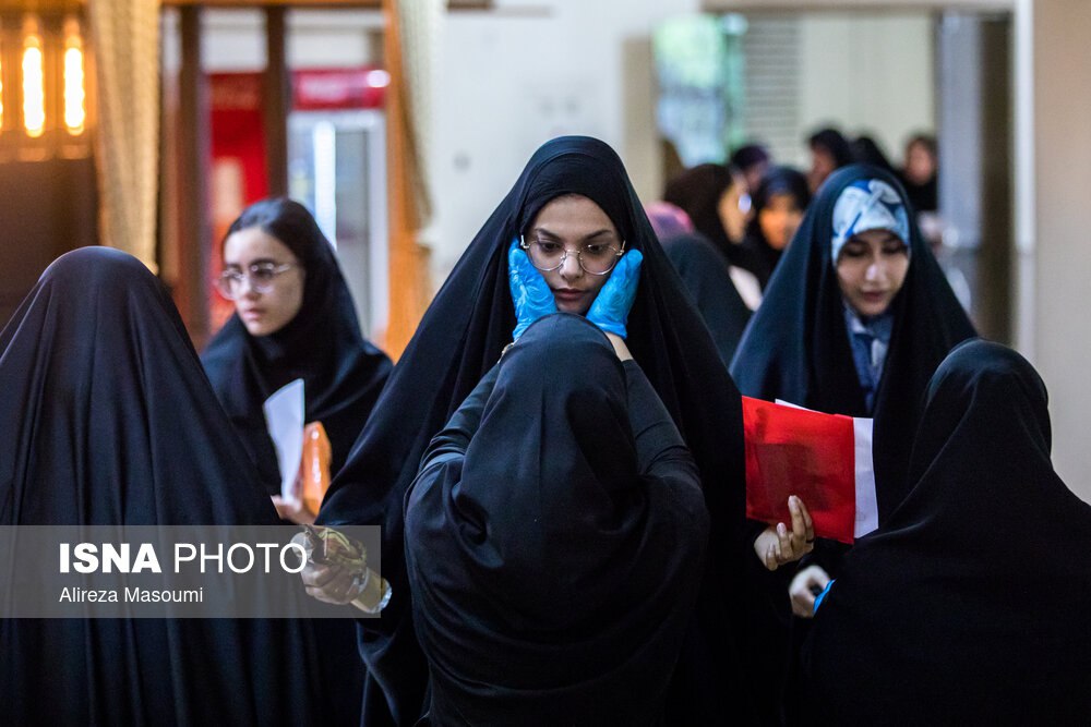 چند تصویر جالب از دخترانی که امروز کنکور داشتند