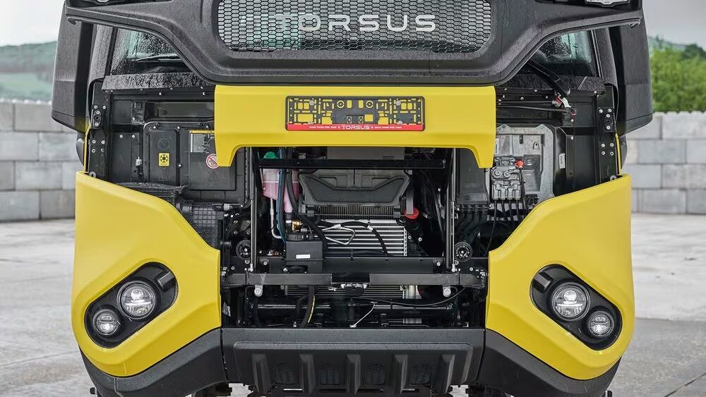 با اتوبوس هم می‌شود به آفرود رفت! /عکس