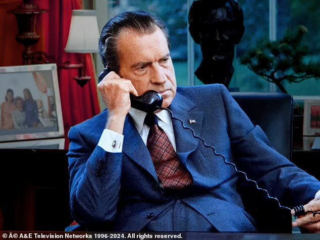 مجری مشهور سیانان: رسوایی فریبکاری درباره سلامت بایدن از واترگیت هم بدتر است