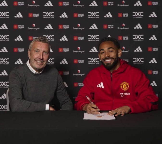 تیم فوتبال منچستریونایتد انگلیس ,