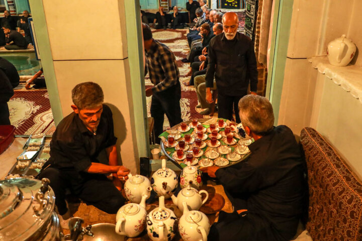 سنتها و آیینهای ویژه محرم در یزد؛ پیوند فرهنگ و ایمان در حسینیه ایران