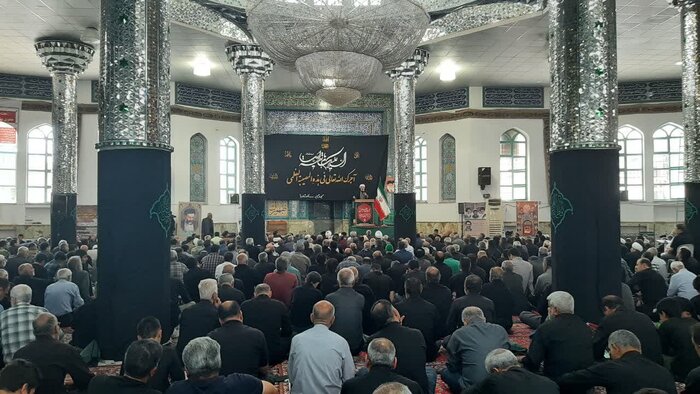 خطیب جمعه شاهرود: هویت ملی ایران اسلامی با حماقت دشمنان تقویت شد