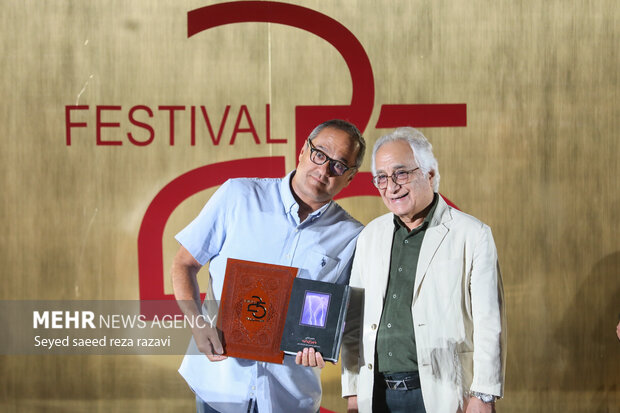 هنرمندان به بهانه انرژی و محیط زیست دورهم جمع شدند