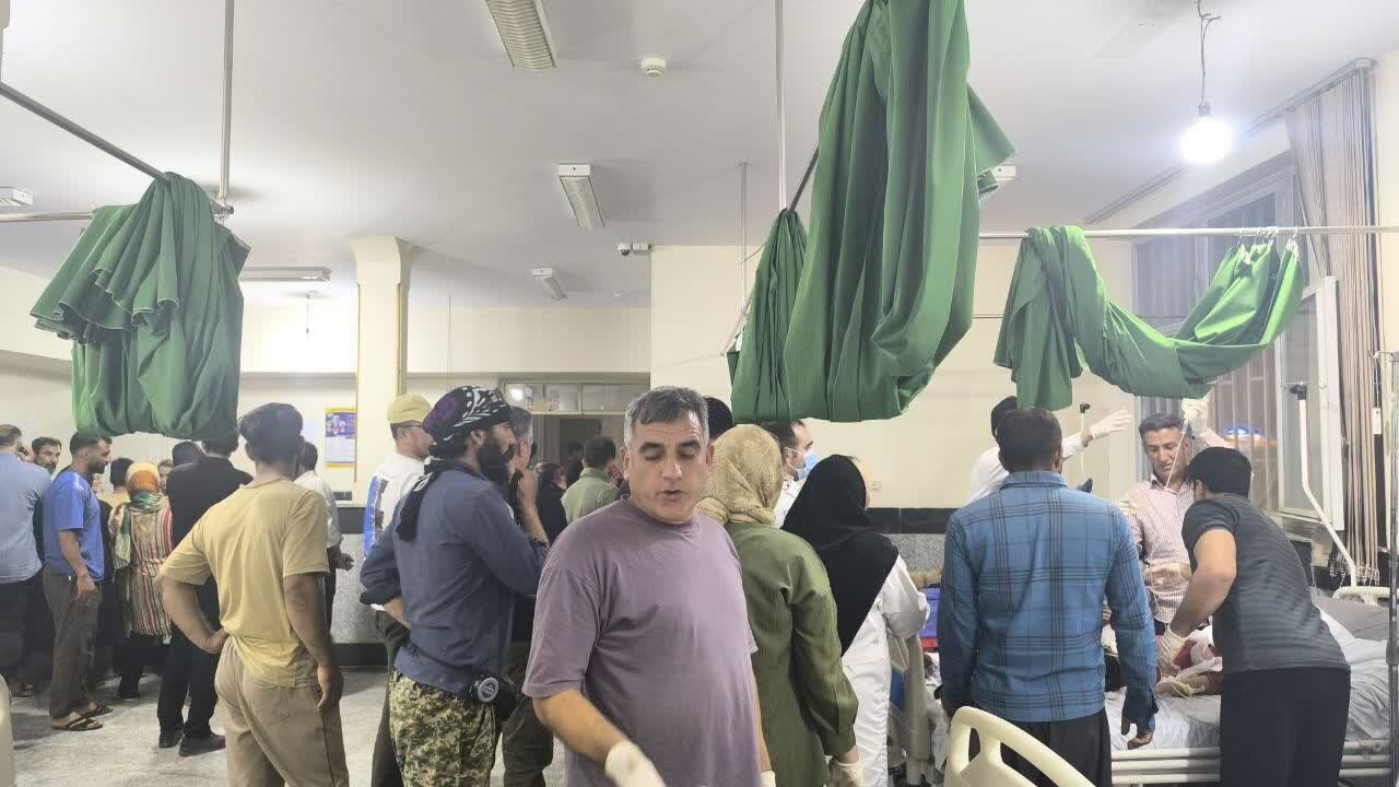 حال عمومی مجروحان انفجار بیرانشهر مساعد است+ تصاویر